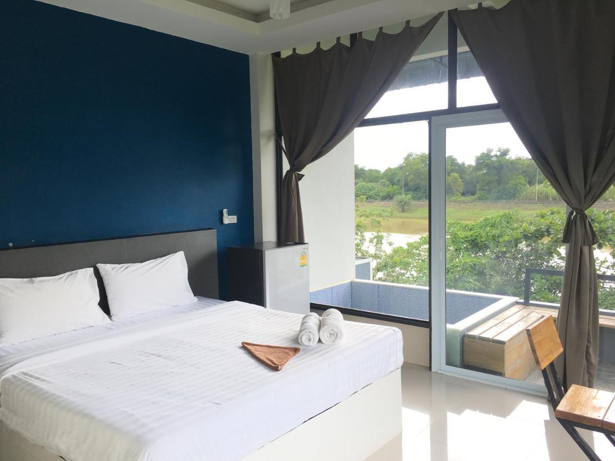 Nava Tara Resort Takuapa 외부 사진