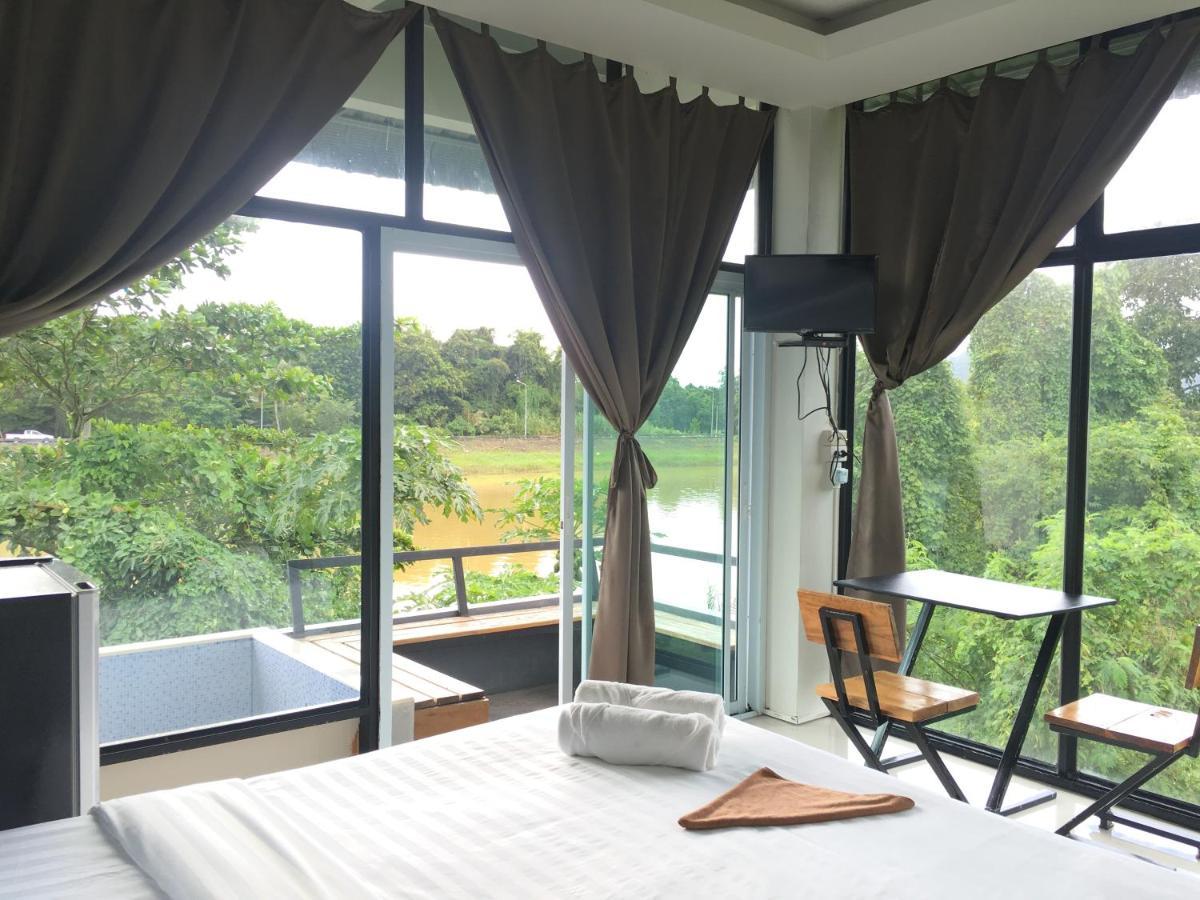 Nava Tara Resort Takuapa 외부 사진